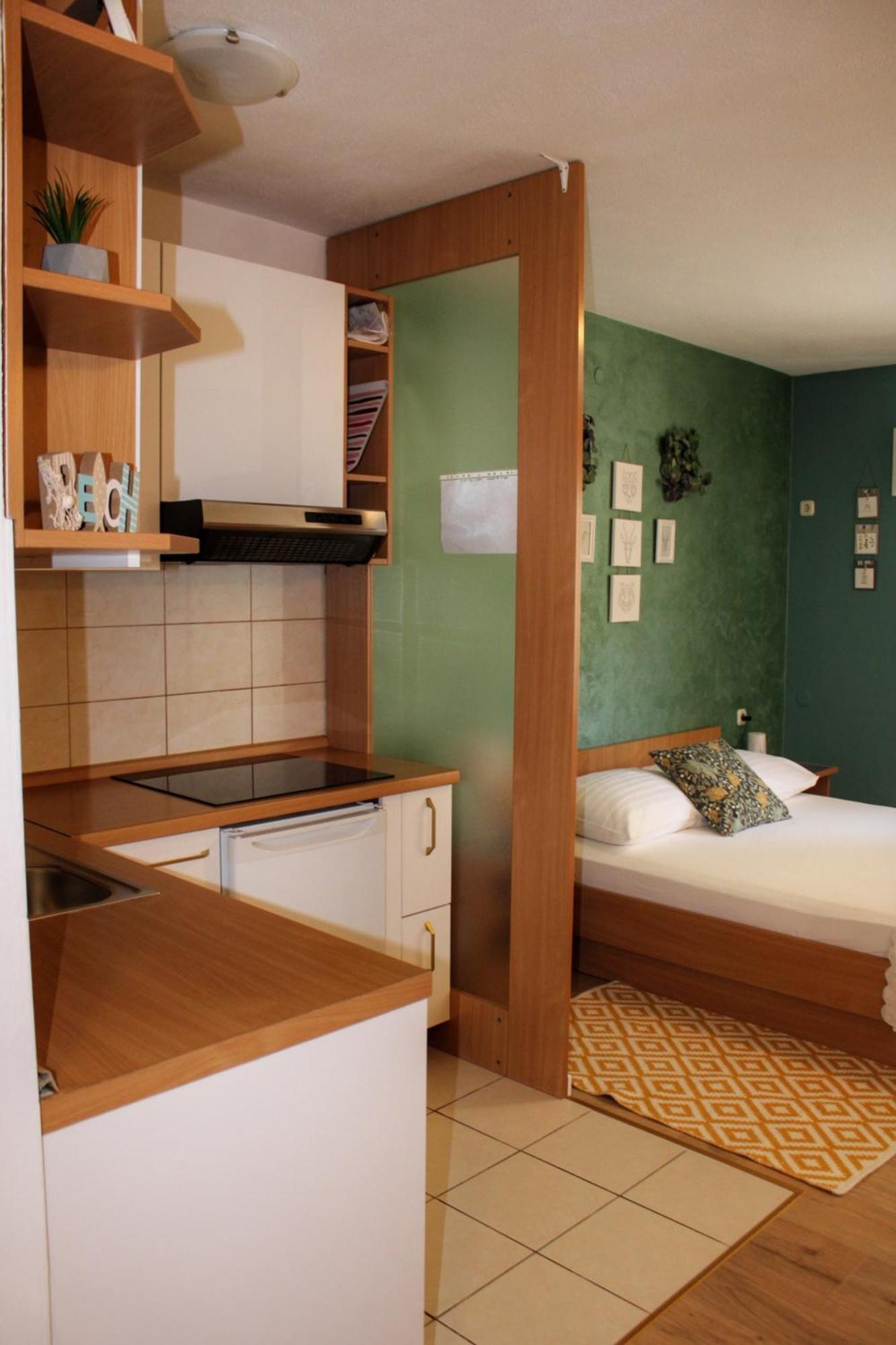 Studio Laura-Spacious Studio On The Main Beach Makarska Exterior foto